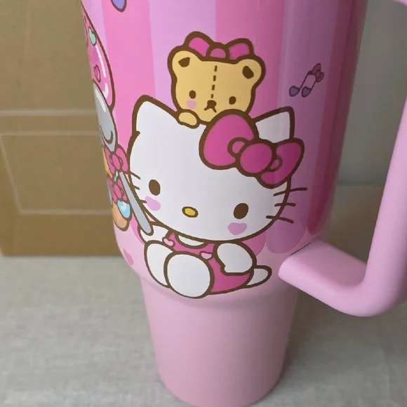 Hello Kitty Pink Tumbler with Straw - Picture 2 of 6